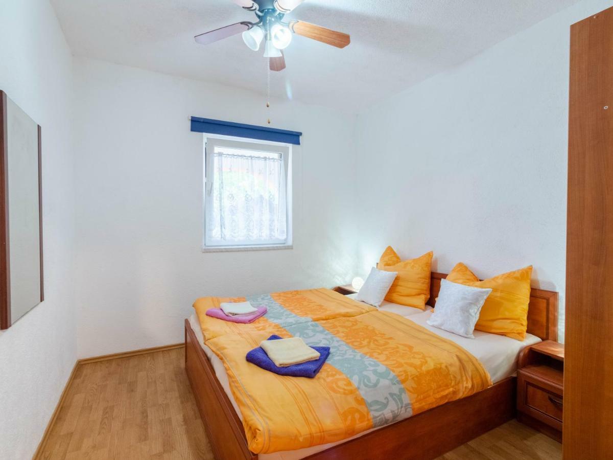 Anamarija Apartma Medulin